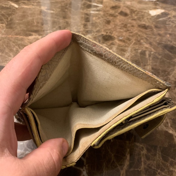 Hobo International Snakeskin Rachel Wallet - Picture 8 of 12